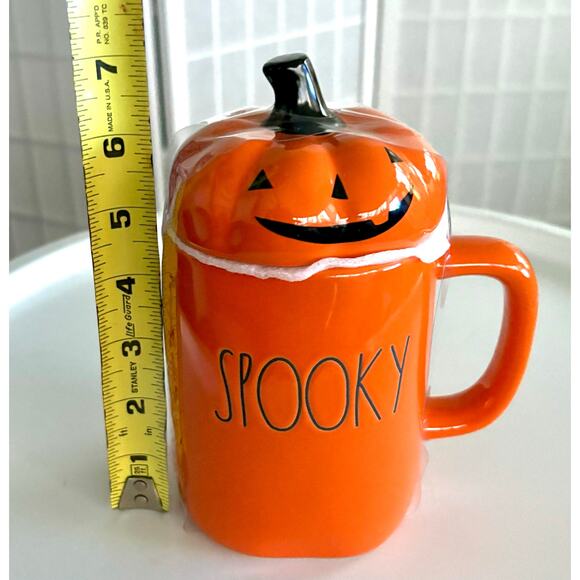Rae Dunn Halloween Pumpkin Mug w/ Lid “Spooky” Jack-O-Lantern Orange Ceramic NEW - Picture 5 of 6